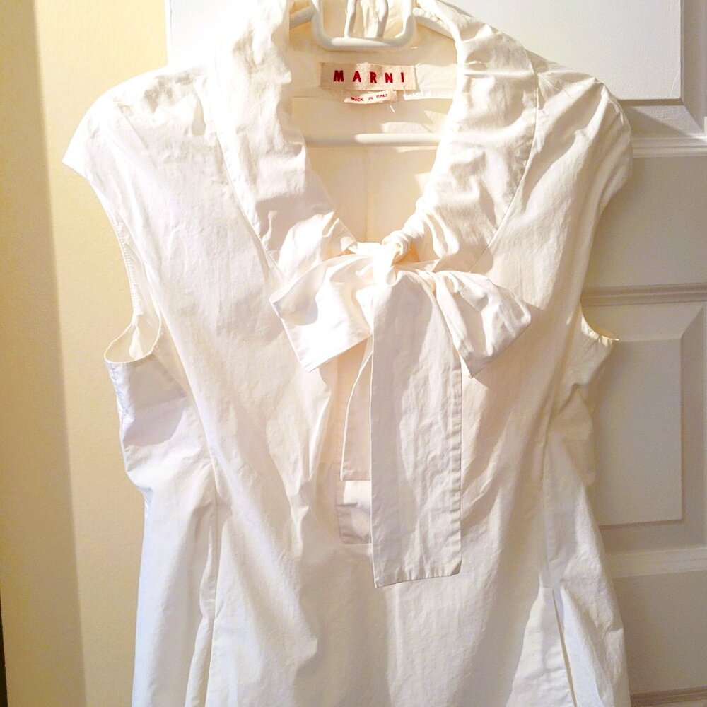 MARNI Women's Top / Sleeveless Blouse with Knots / White / US 2